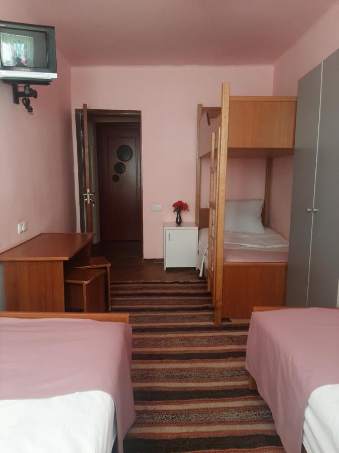 Aregak B&B And Tours Goris Exterior photo